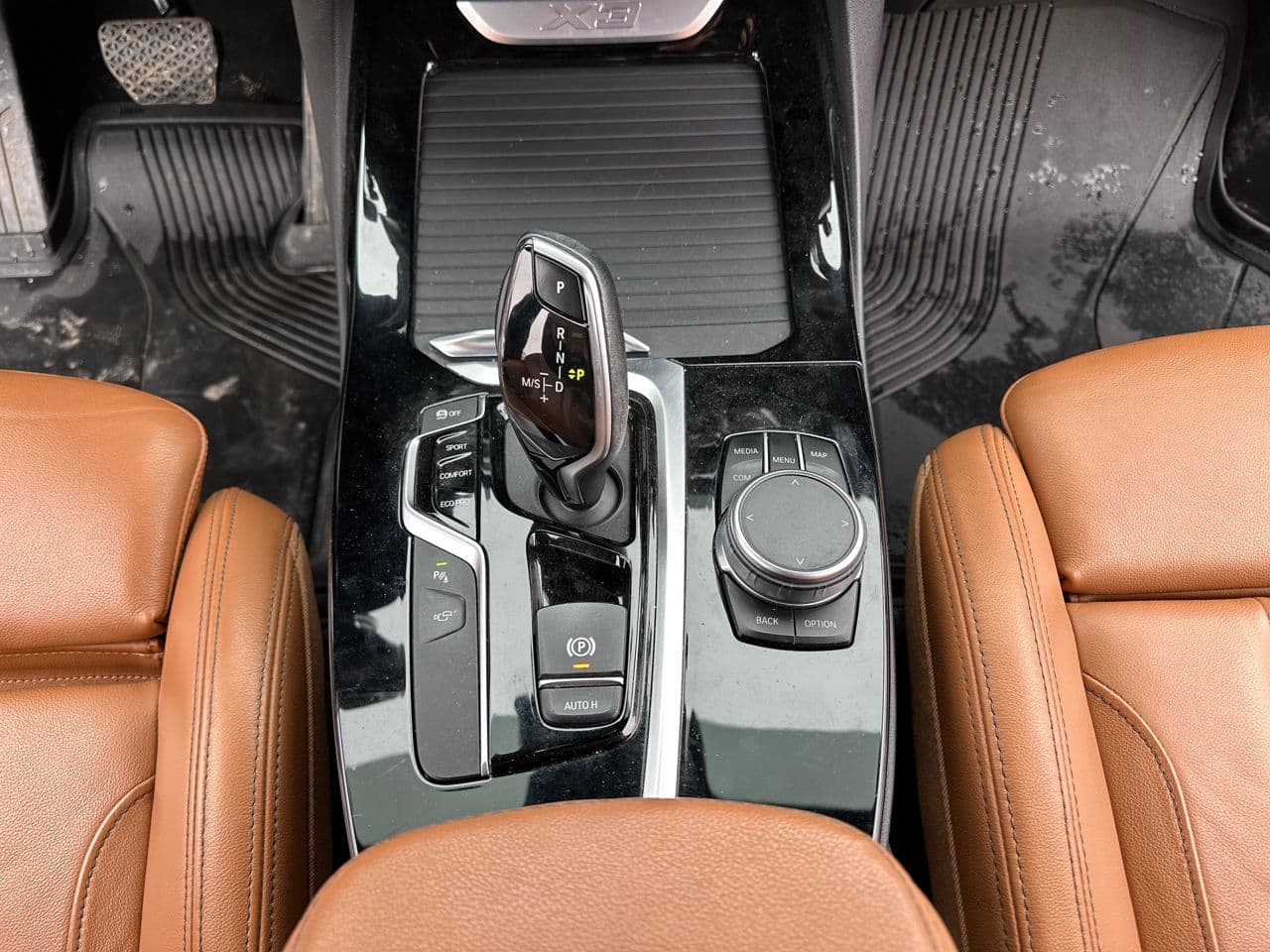 2021 BMW X3 3.0i — Miniatură 12