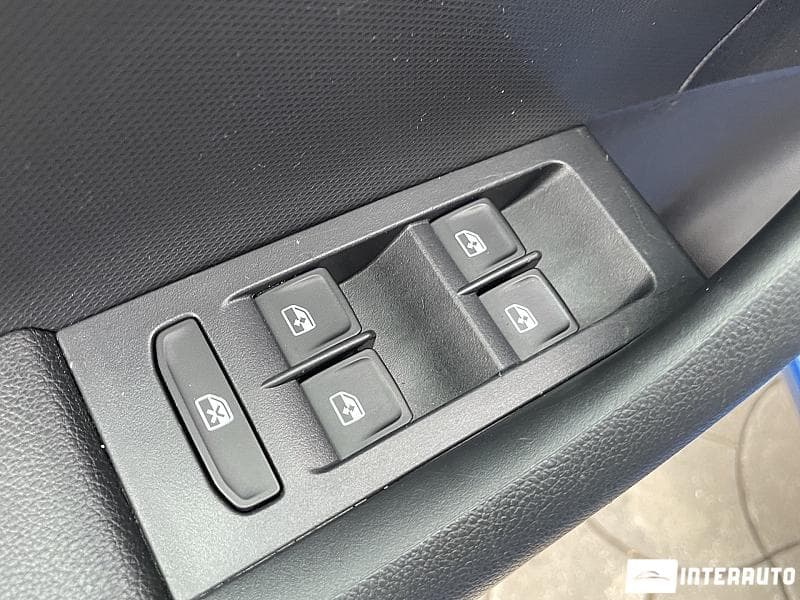 Skoda Rapid 2015 — Миниатюра 5