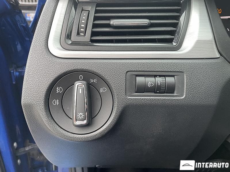 Skoda Rapid 2015 — Миниатюра 9