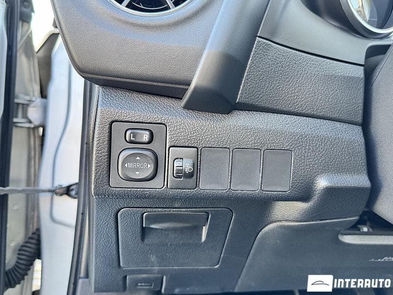 Toyota Auris 2015 — Миниатюра 17
