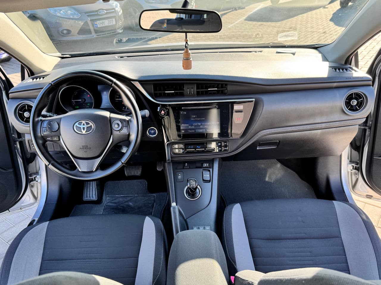 Toyota Auris 2015 — Миниатюра 6