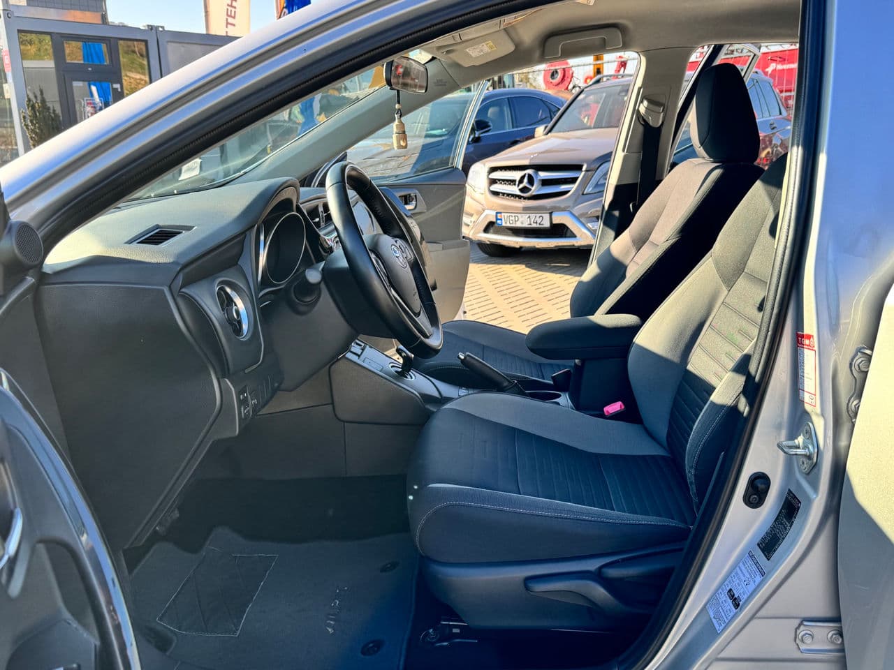 Toyota Auris 2015 — Миниатюра 5