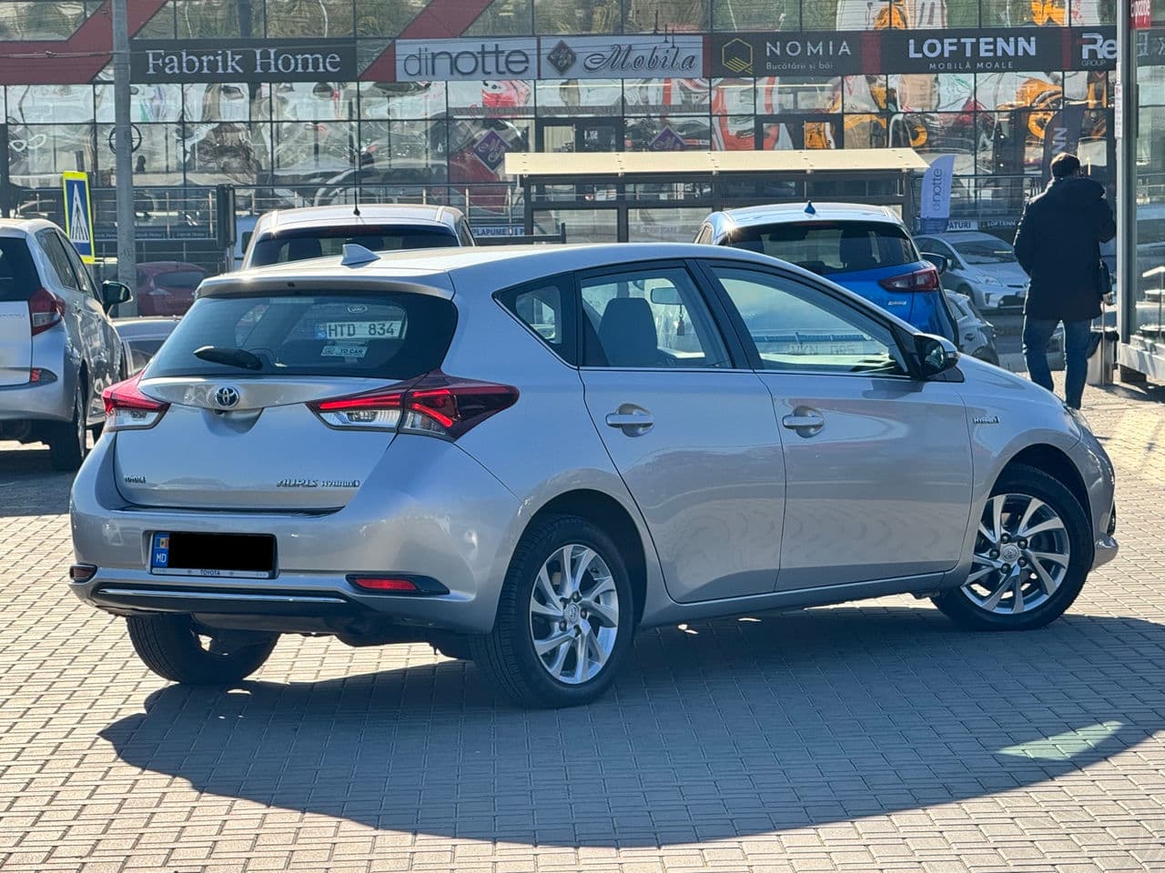 Toyota Auris 2015 — Миниатюра 3