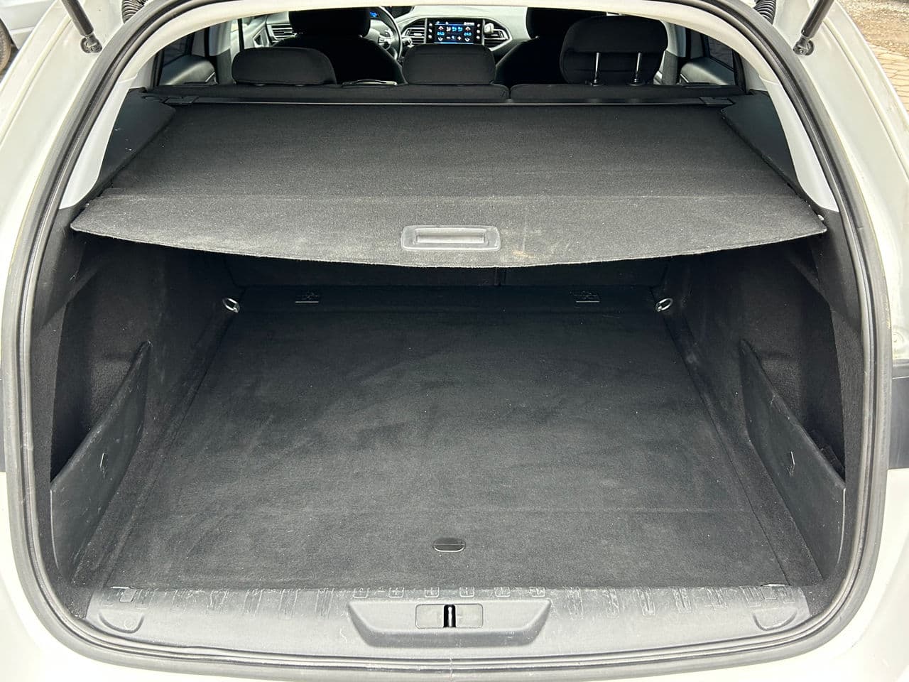 Peugeot 308 2020 — Миниатюра 19