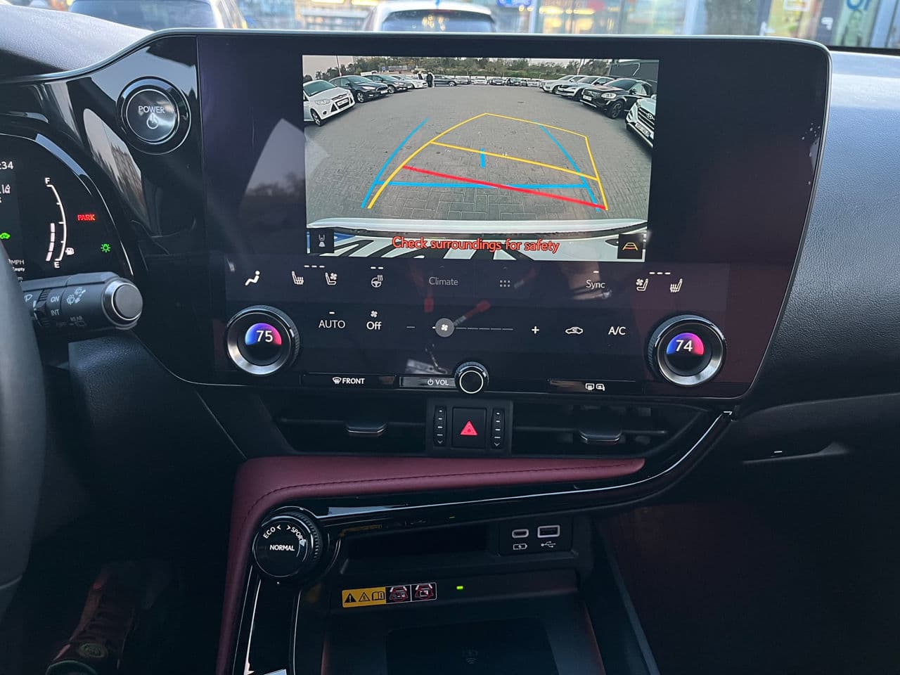 Lexus NX 350H 2023 — Миниатюра 11
