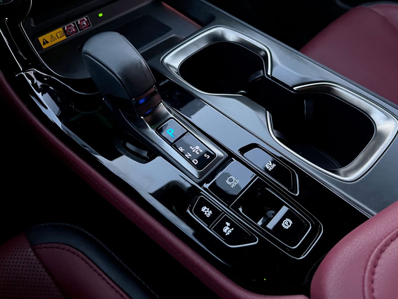 Lexus NX 350H 2023 — Миниатюра 14
