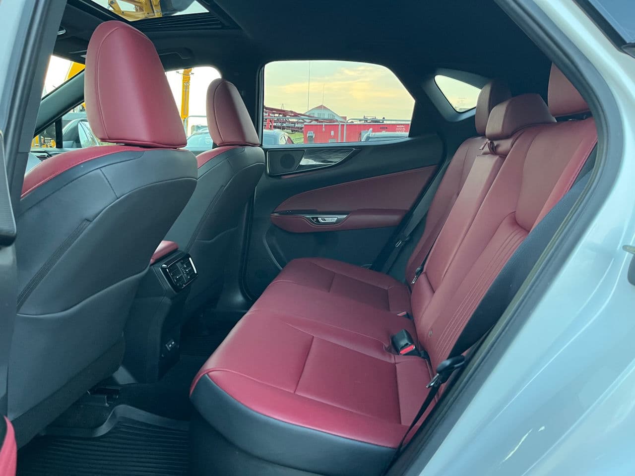 Lexus NX 350H 2023 — Миниатюра 15