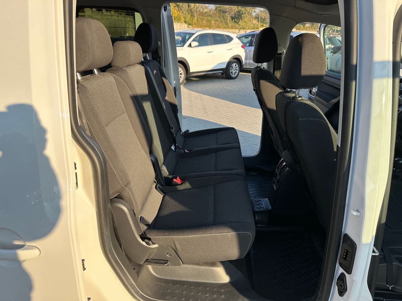Volkswagen Caddy Maxi 2018 — Миниатюра 13