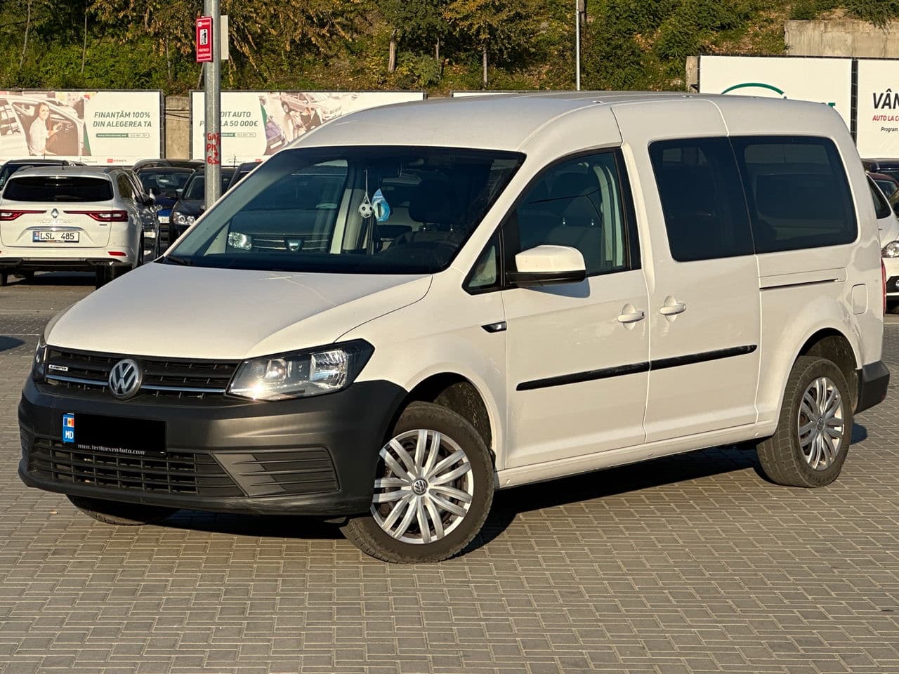 Volkswagen Caddy Maxi 2018 — Миниатюра 2