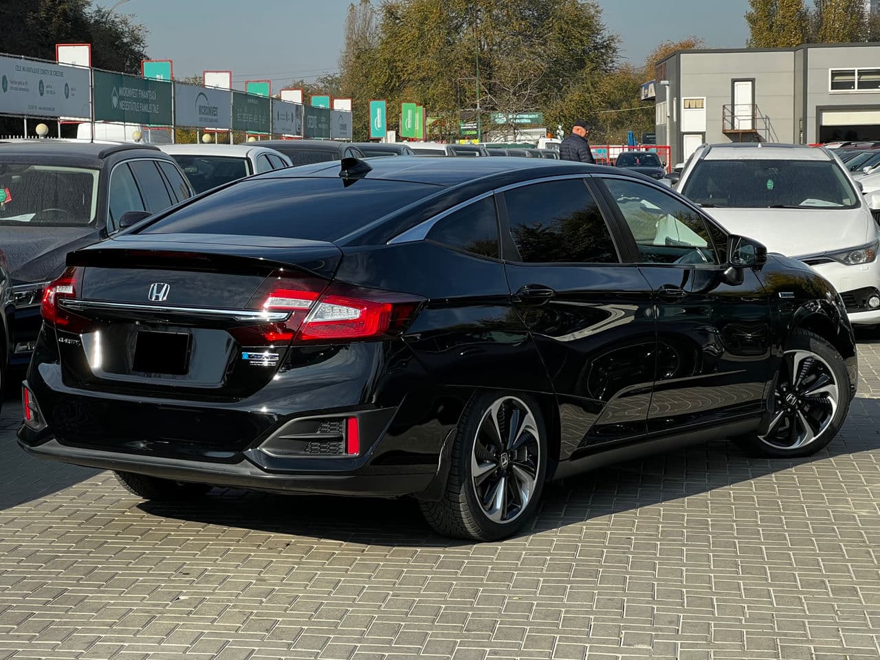 Honda Clarity 2018 — Миниатюра 2