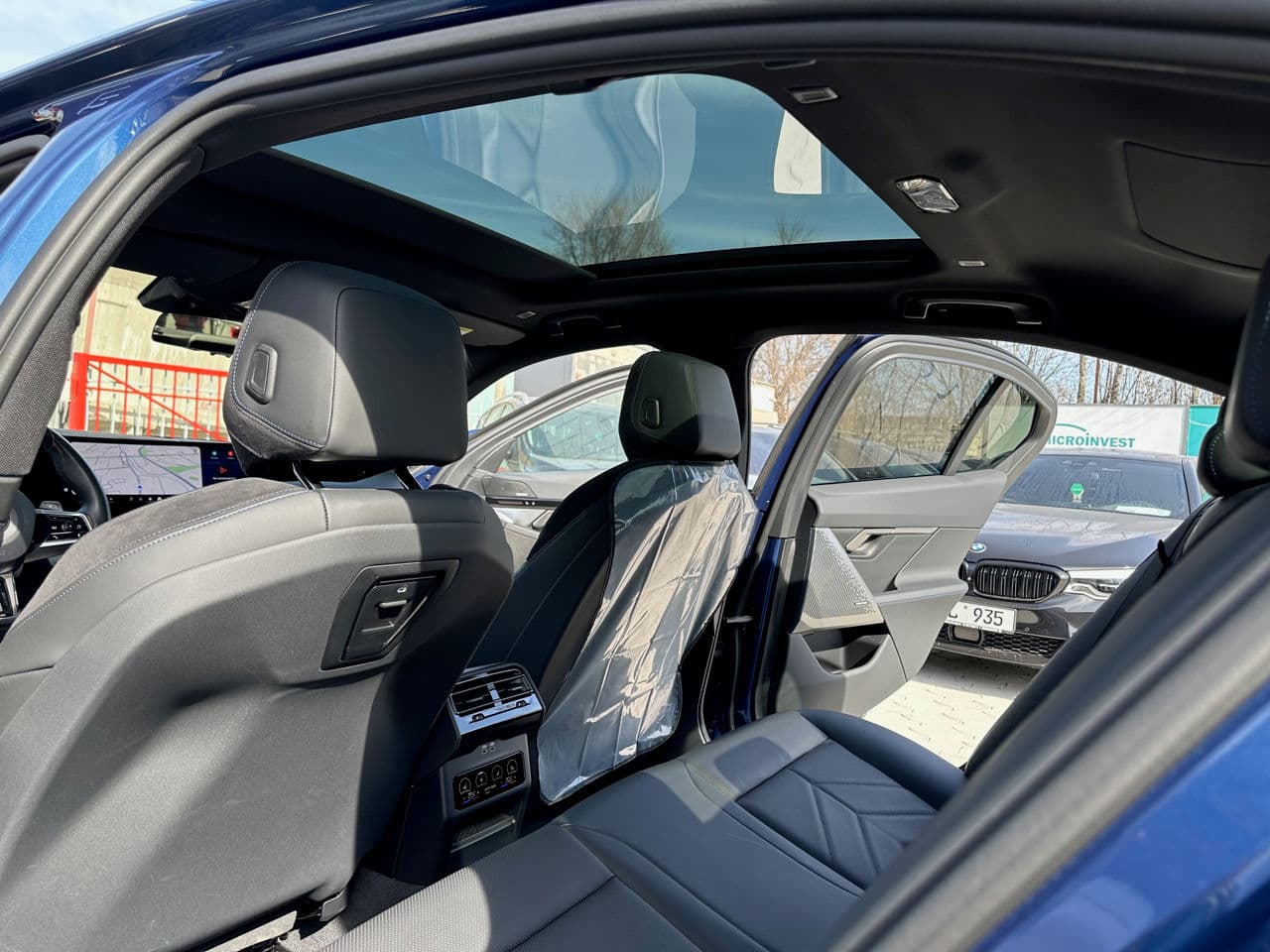 BMW 520 2023 — Миниатюра 26