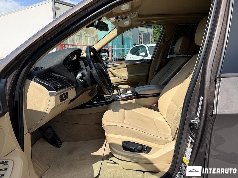2012 BMW X5 3.5i — Miniatură 6