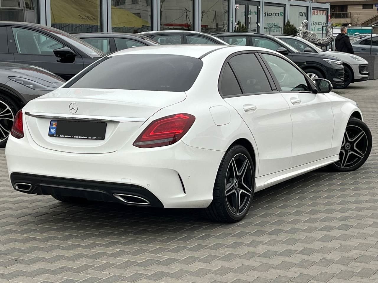 Mercedes C 220 2019 — Миниатюра 2