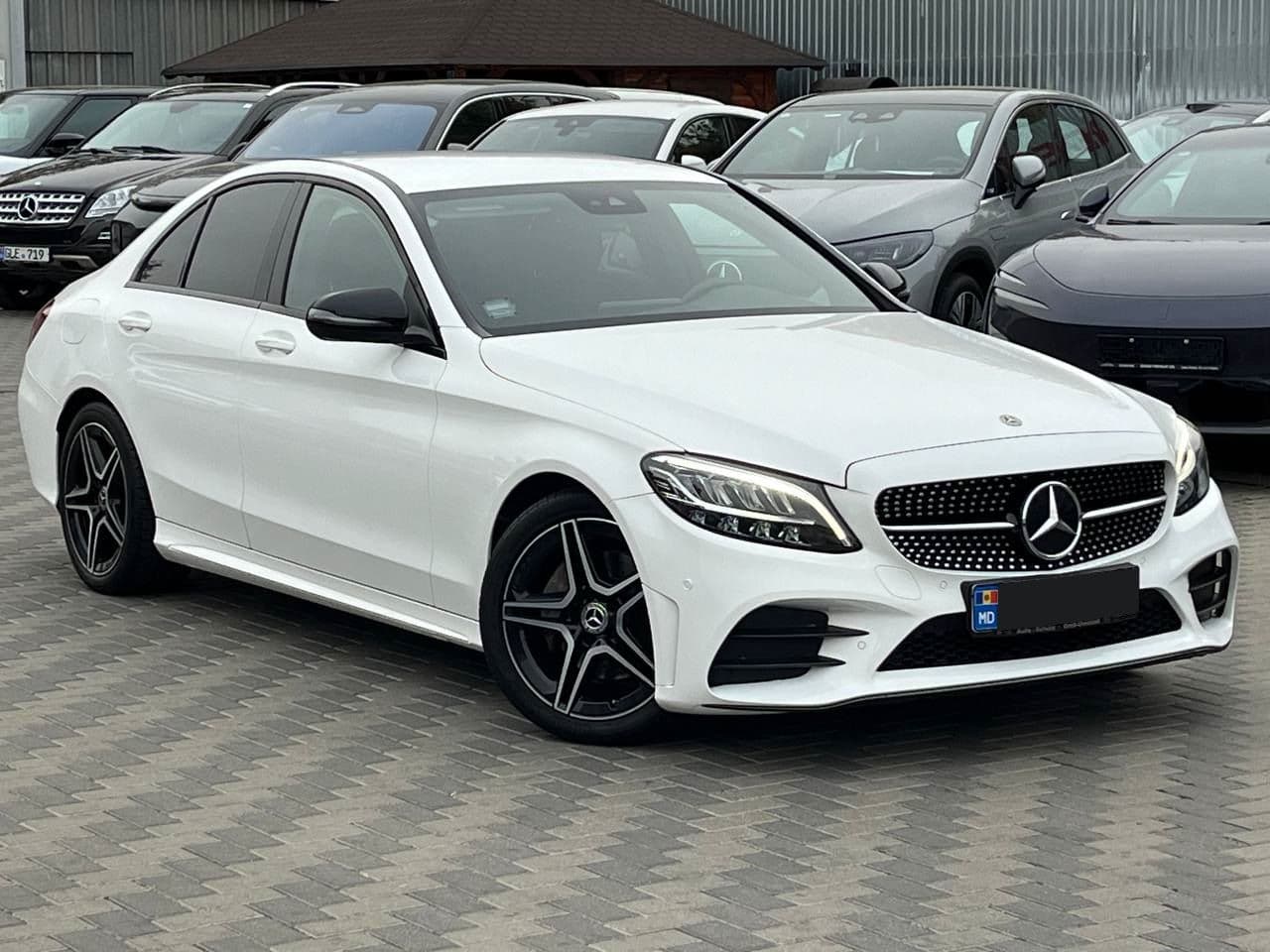 Mercedes C 220 2019 — Миниатюра 3