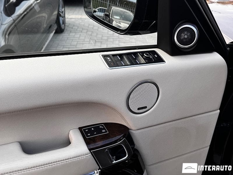 Land Rover Range Rover Vogue 2016 — Миниатюра 24
