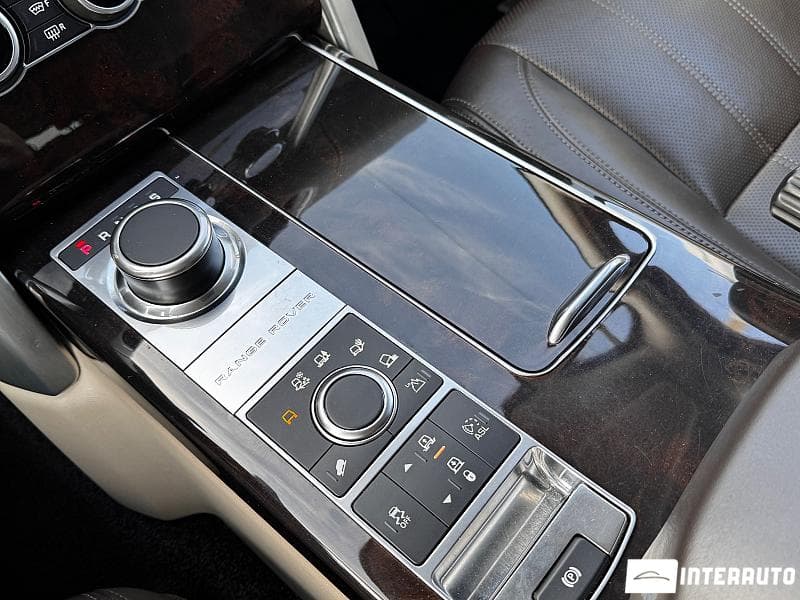 Land Rover Range Rover Vogue 2016 — Миниатюра 12