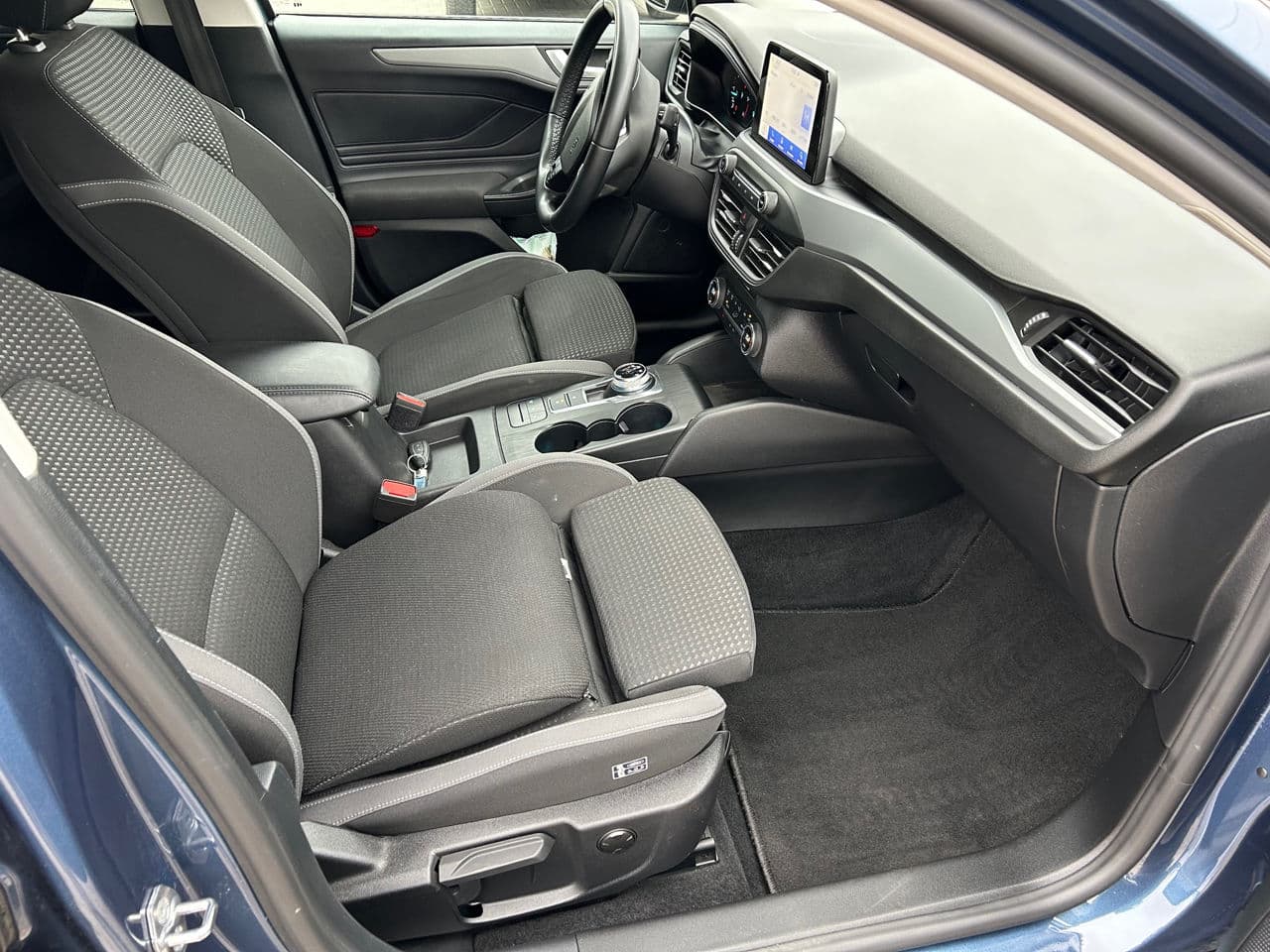 Ford Focus 2022 — Миниатюра 16