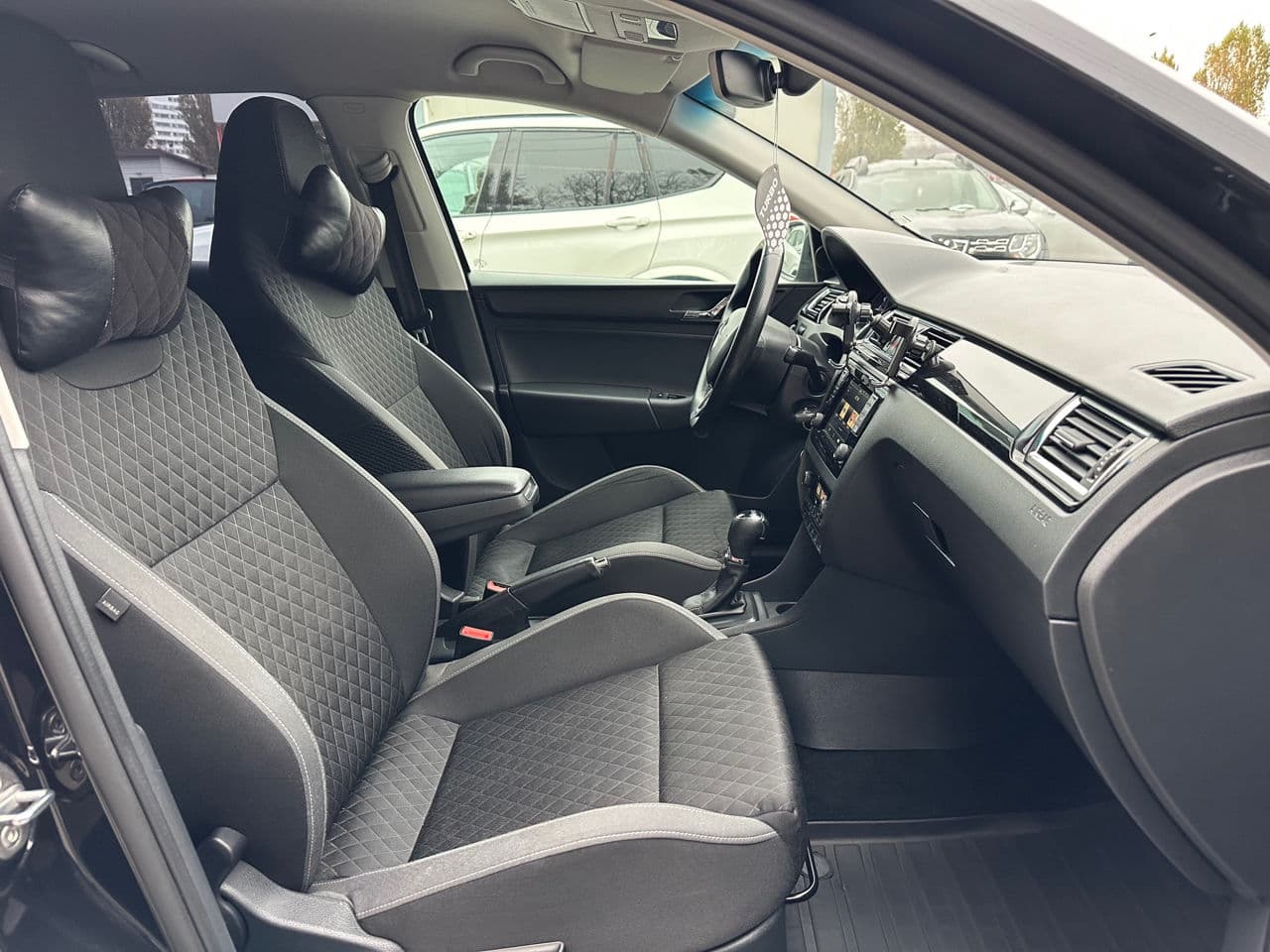 Skoda Rapid 2016 — Миниатюра 14