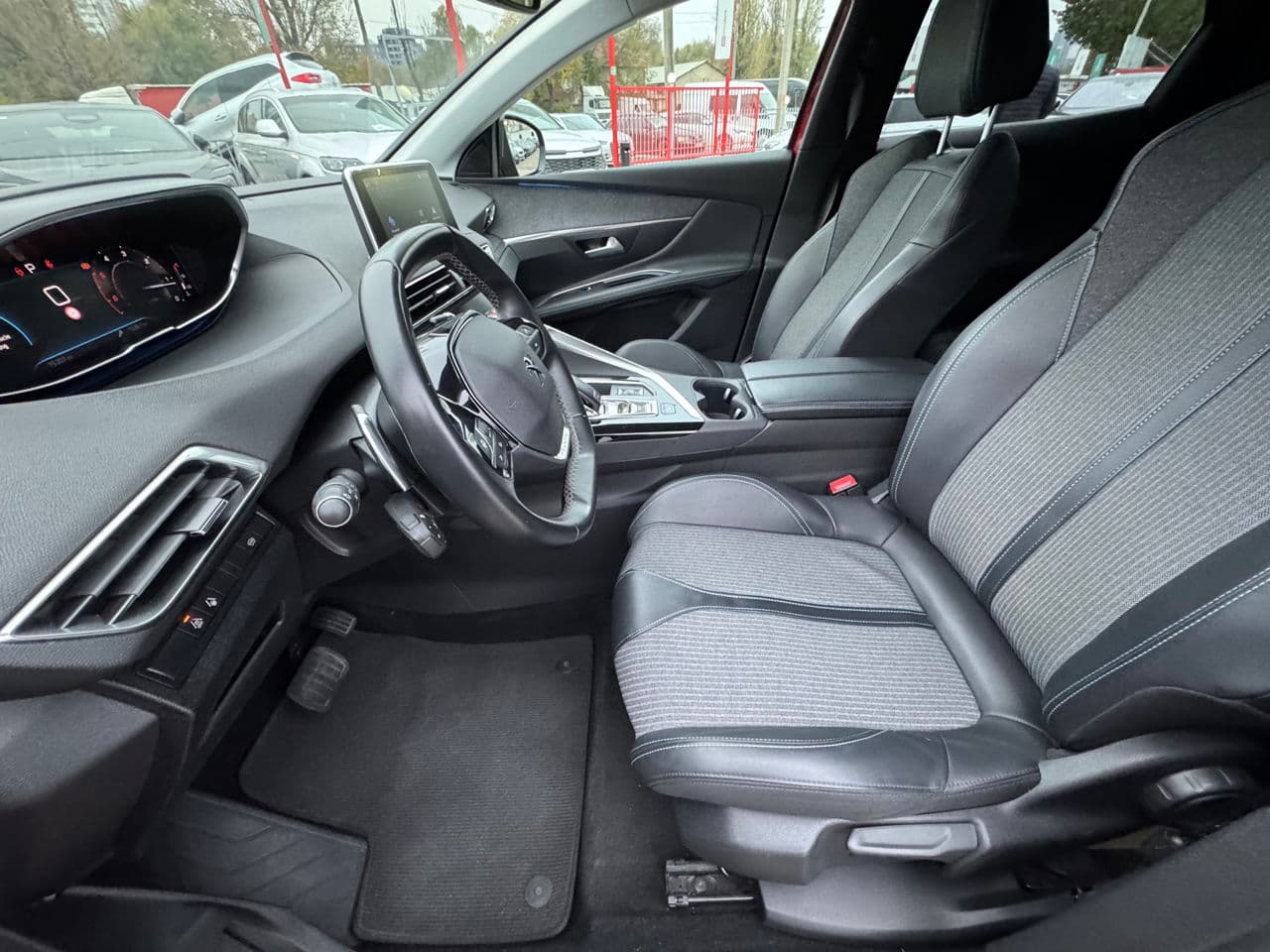 Peugeot 3008 2022 — Миниатюра 11