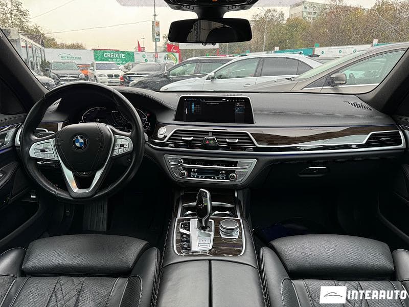 BMW 745e 2019 — Миниатюра 8