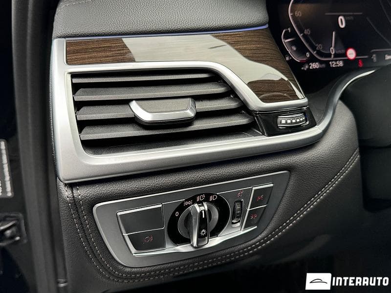 BMW 745e 2019 — Миниатюра 21
