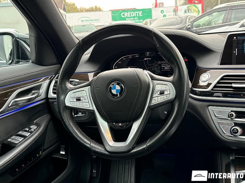 BMW 745e 2019 — Миниатюра 9