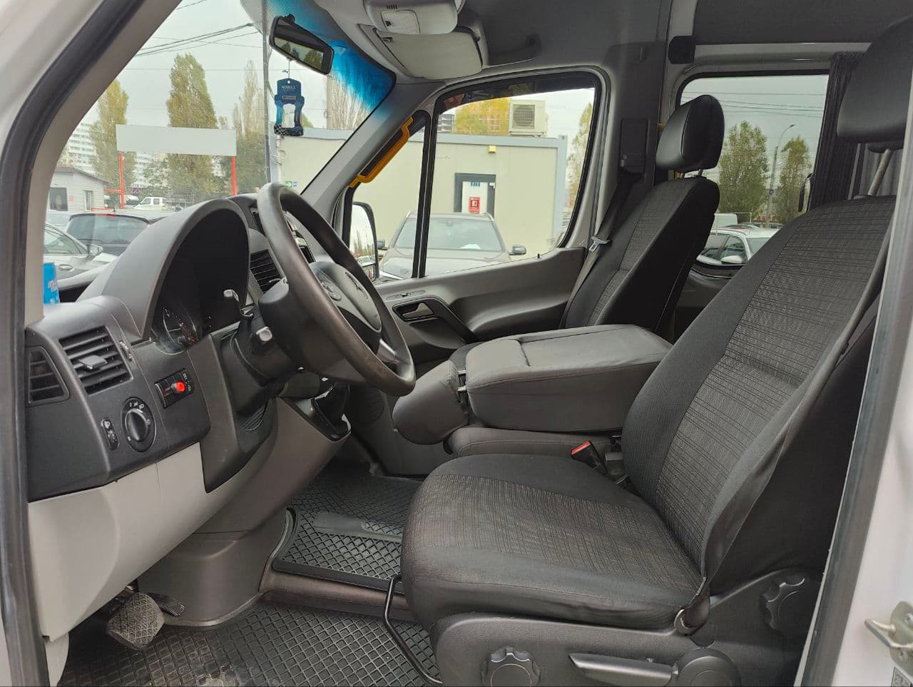 Mercedes Sprinter 2016 — Миниатюра 5