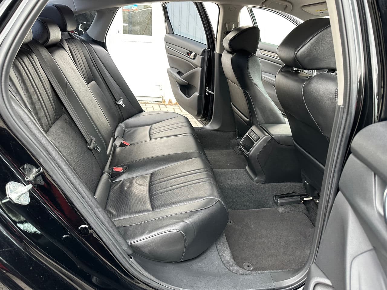 Honda Accord 2020 — Миниатюра 18