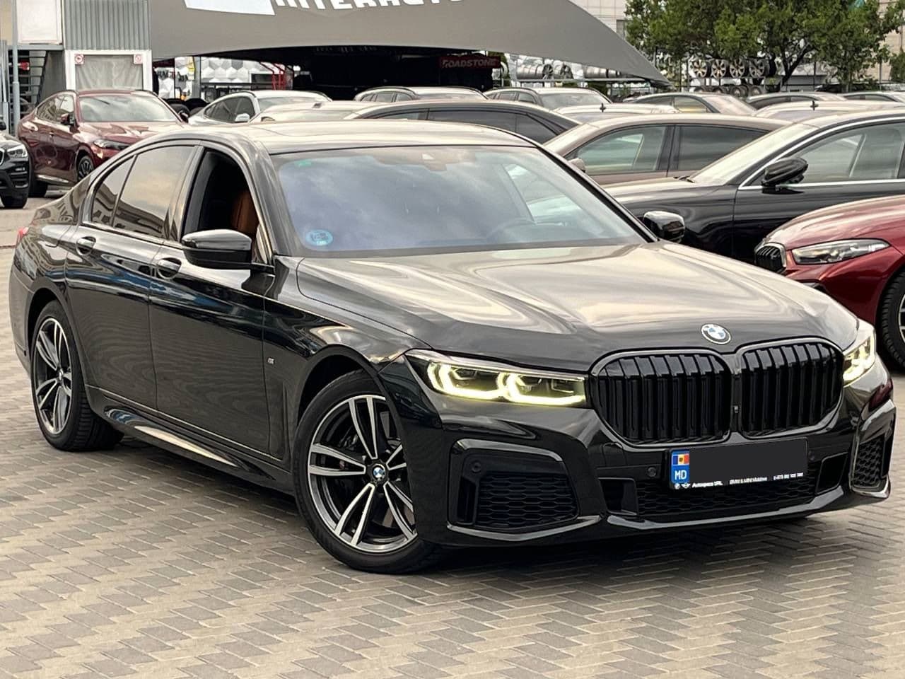 BMW 740 2022 — Миниатюра 3