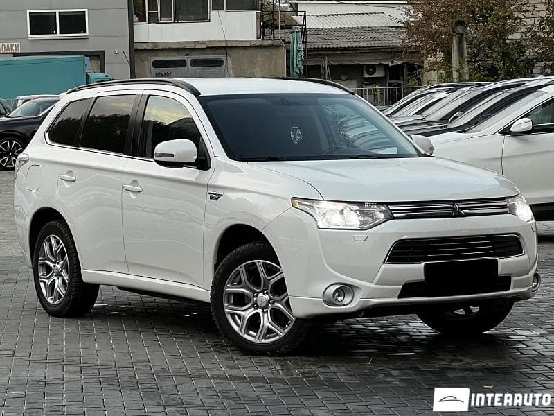 Mitsubishi Outlander 2014 — Миниатюра 4