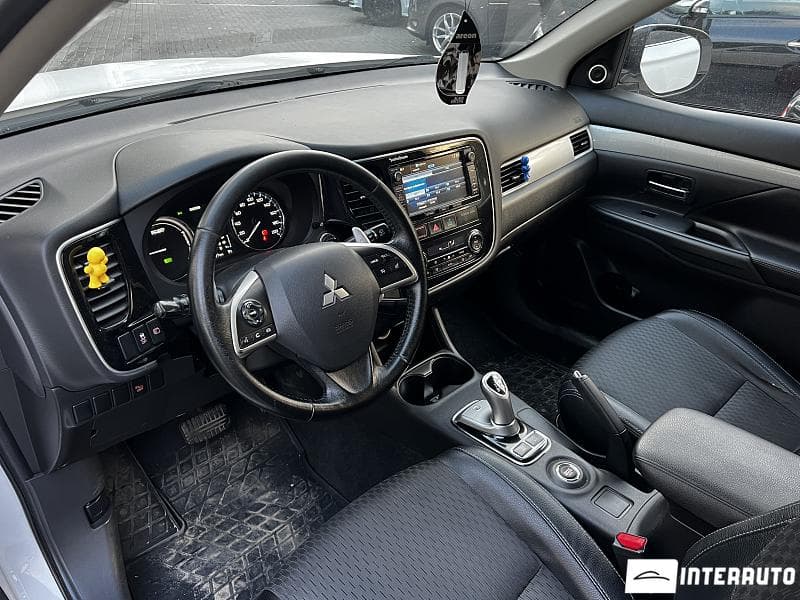 Mitsubishi Outlander 2014 — Миниатюра 5