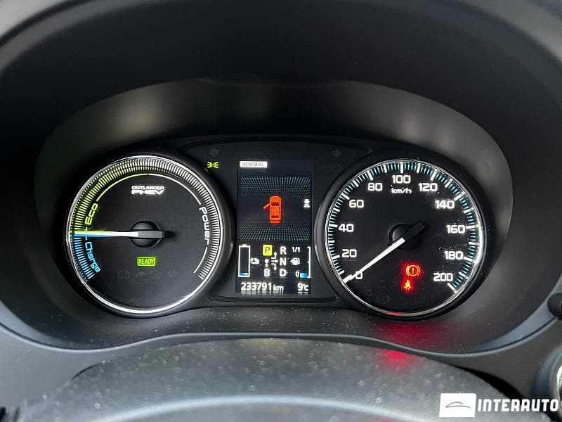 Mitsubishi Outlander 2014 — Миниатюра 8