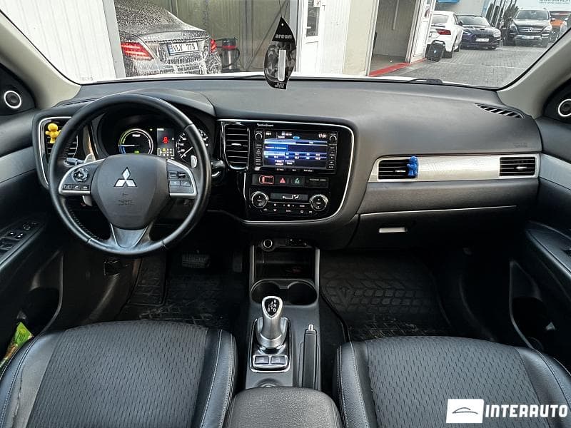 Mitsubishi Outlander 2014 — Миниатюра 7