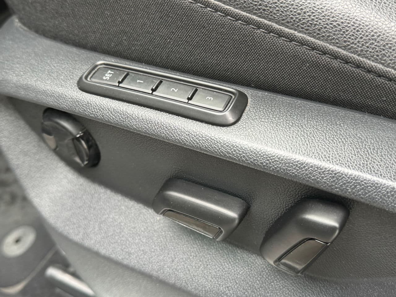 Volkswagen Tiguan 2020 — Миниатюра 14