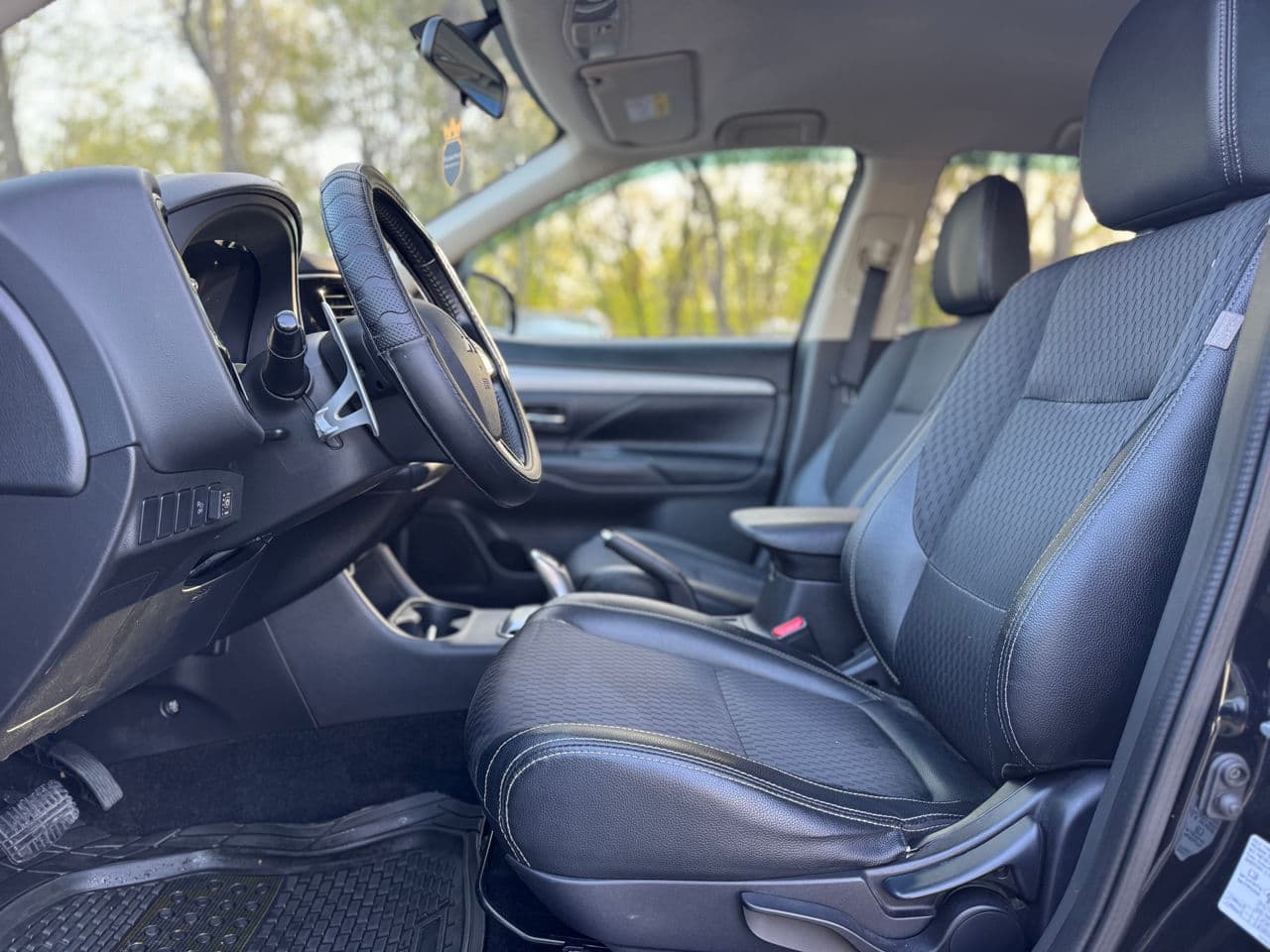 Mitsubishi Outlander 2013 — Миниатюра 7