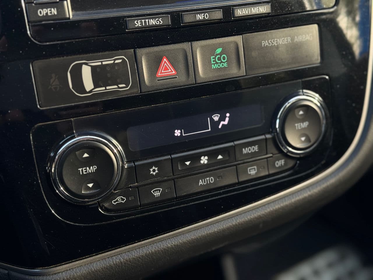 Mitsubishi Outlander 2013 — Миниатюра 13
