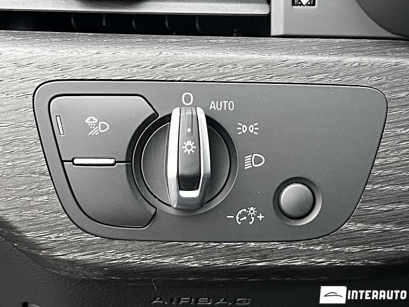 Audi A4 2022 — Миниатюра 14