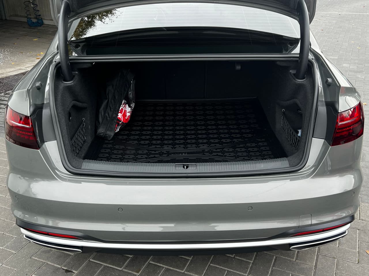Audi A4 2022 — Миниатюра 19
