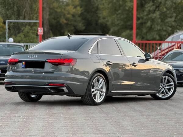 2022 Audi A4 — Miniatură 4