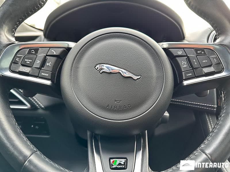 Jaguar F-Pace 2017 — Миниатюра 9