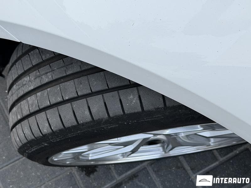 BMW M340i 2020 — Миниатюра 8