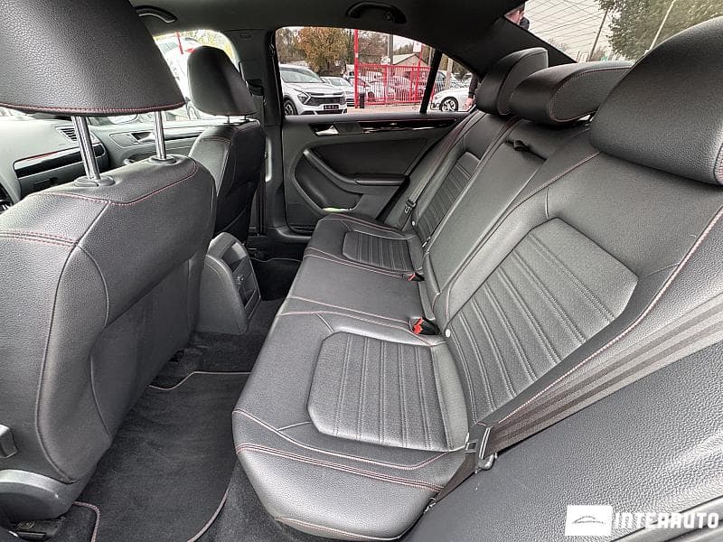 Volkswagen Jetta GLI 2017 — Миниатюра 28