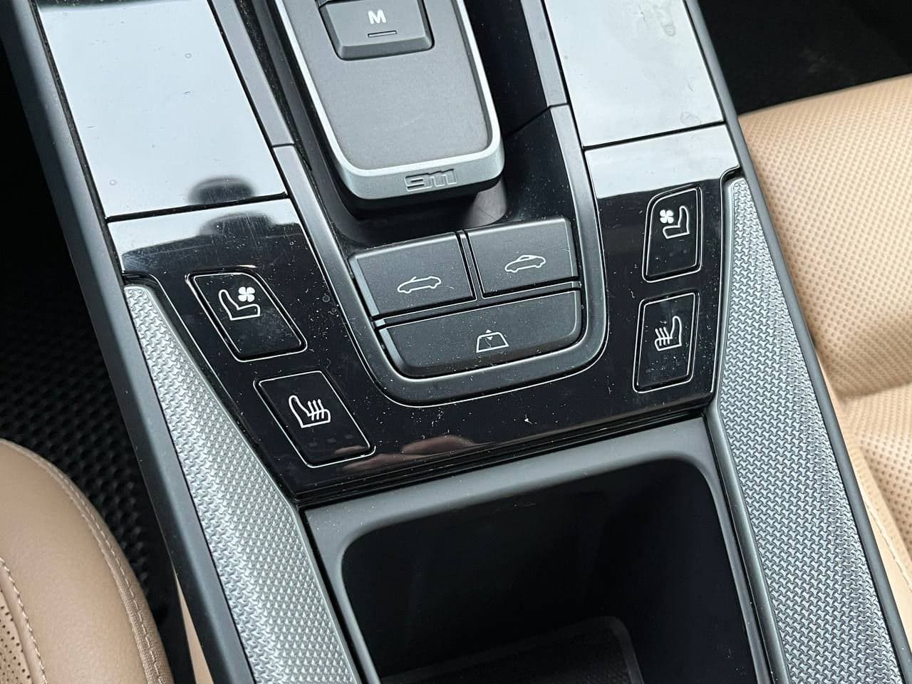 2020 Porsche 911 Carrera — Miniatură 10