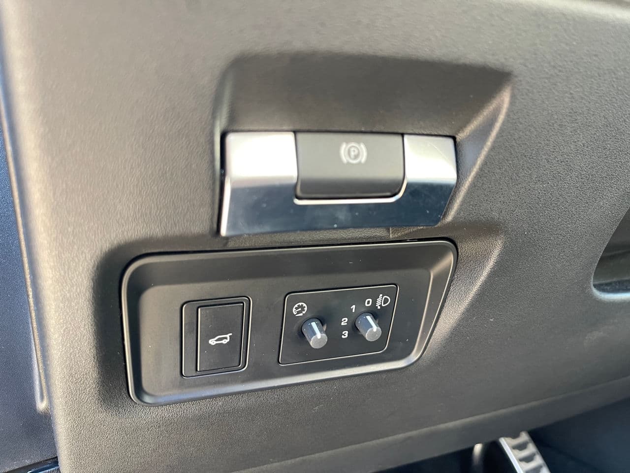 Land Rover Range Rover Evoque 2022 — Миниатюра 8