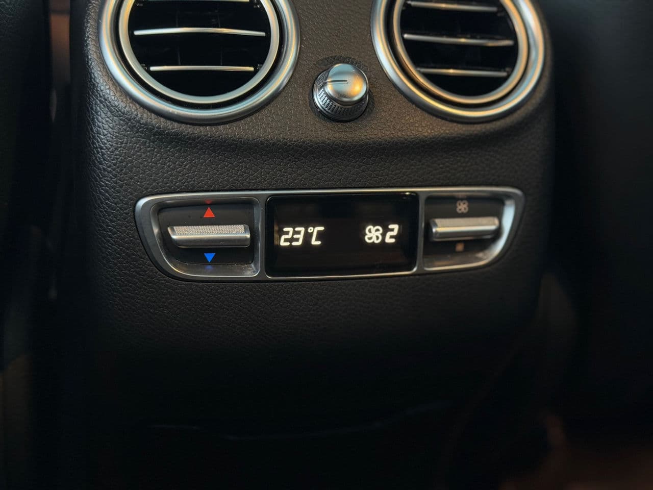 Mercedes GLC 220d 2019 — Миниатюра 25