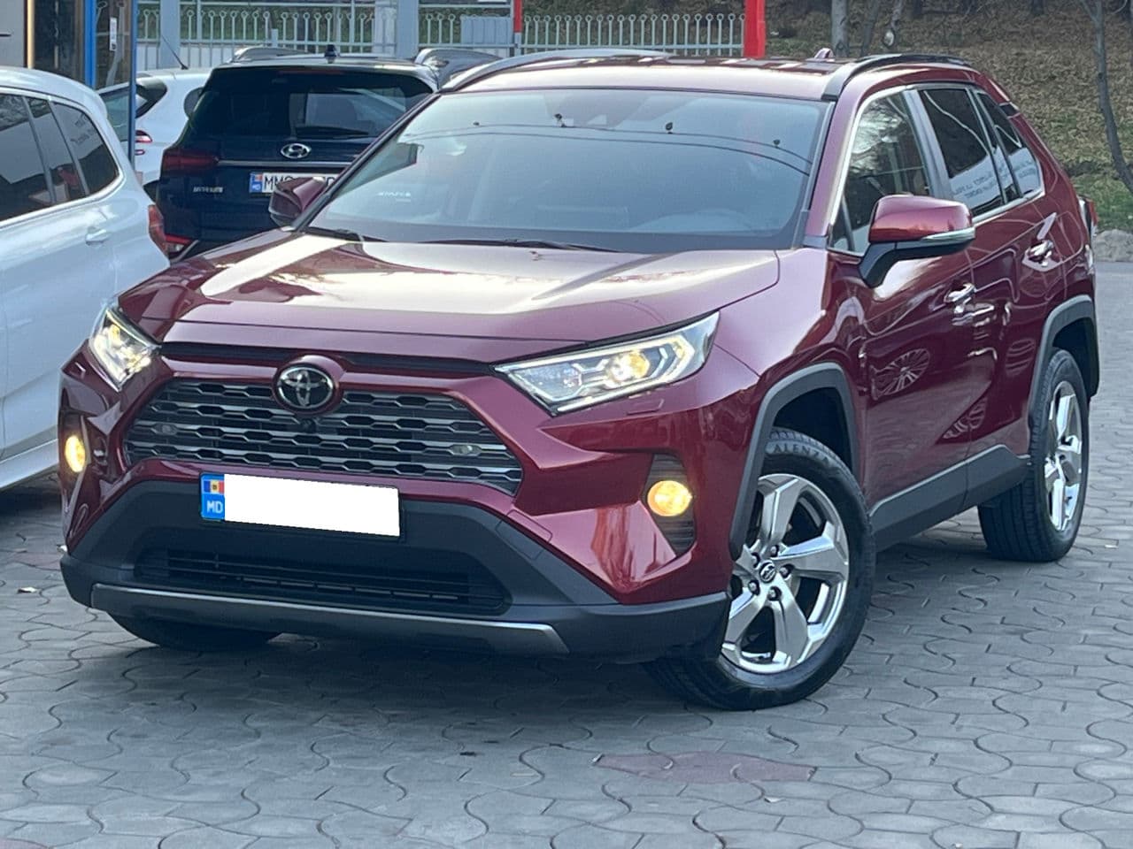 Toyota Rav-4 2019 — Миниатюра 2