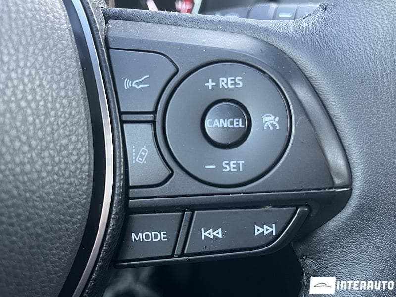 Toyota Rav-4 2019 — Миниатюра 12