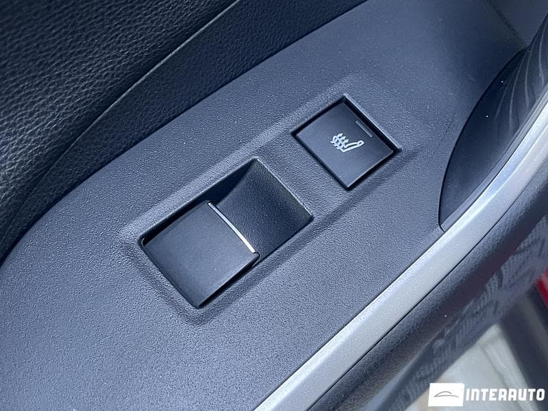 Toyota Rav-4 2019 — Миниатюра 18