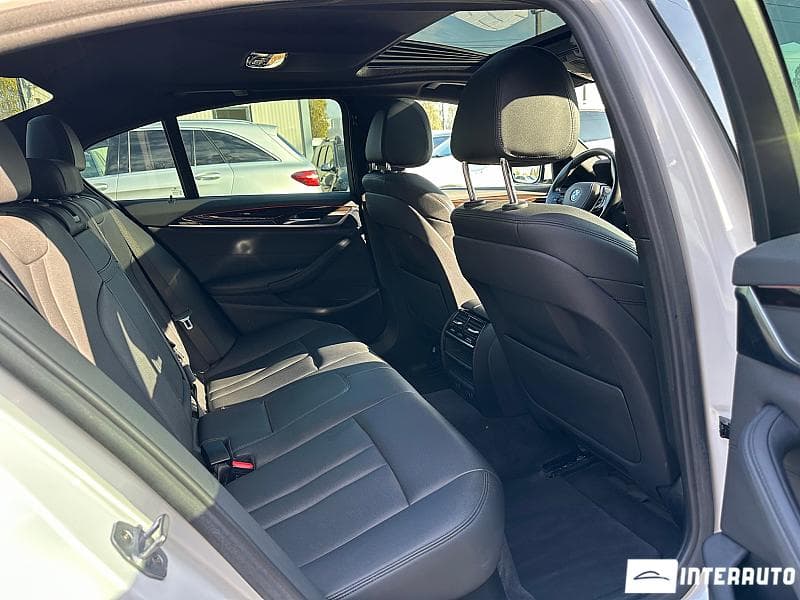 BMW 530 2018 — Миниатюра 20
