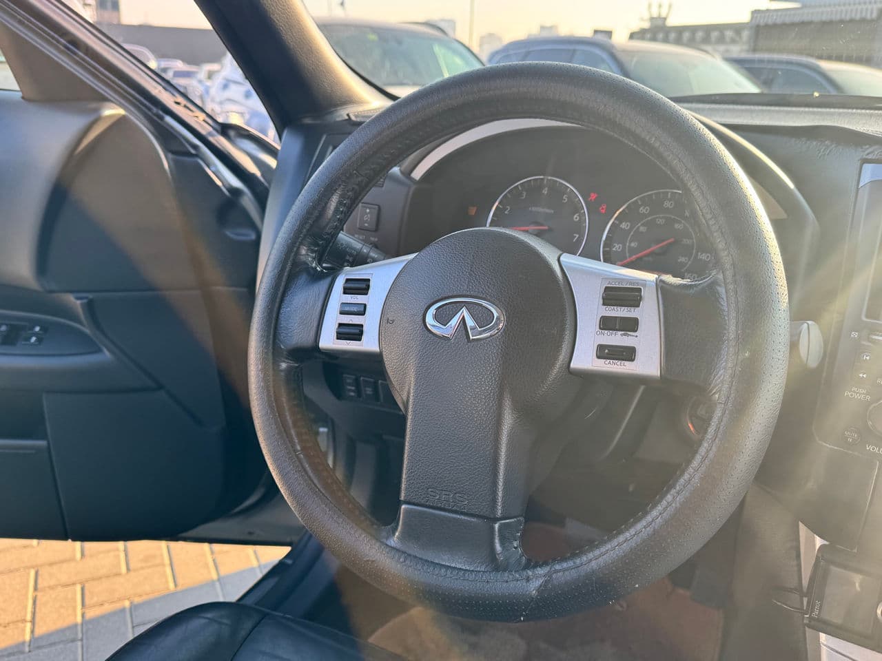 Infiniti FX 35 2004 — Миниатюра 7